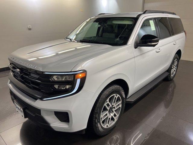 new 2026 Ford Expedition car, priced at $70,460