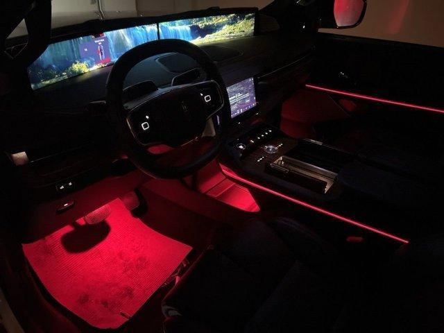 new 2026 Lincoln Navigator car, priced at $111,556