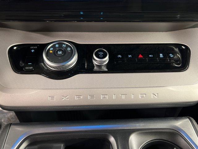 new 2026 Ford Expedition car, priced at $71,960