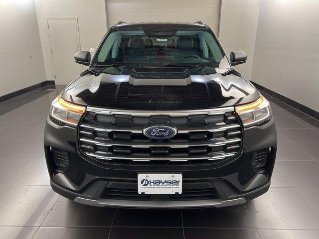 new 2025 Ford Explorer car, priced at $39,520