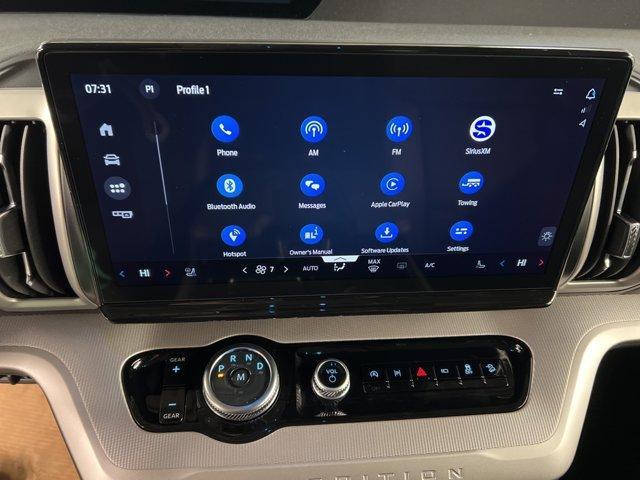 new 2025 Ford Expedition car, priced at $69,440