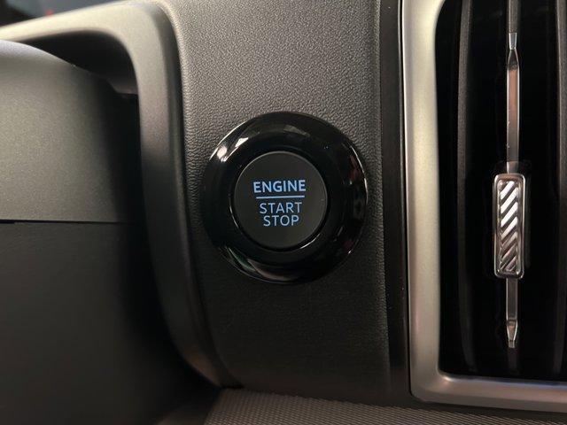 new 2025 Ford Expedition car, priced at $69,935