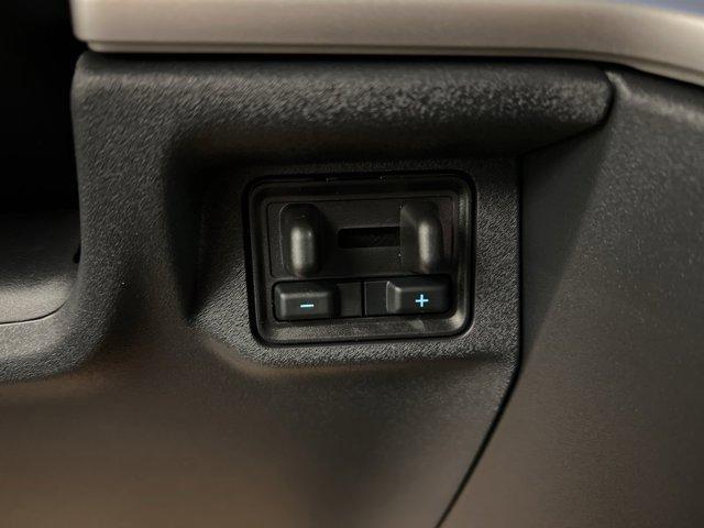 new 2025 Ford Expedition car, priced at $68,120