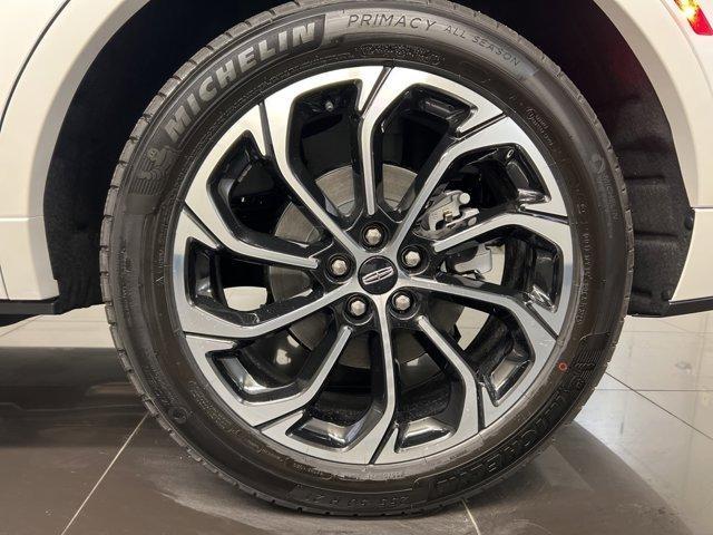 new 2026 Lincoln Nautilus car, priced at $68,000