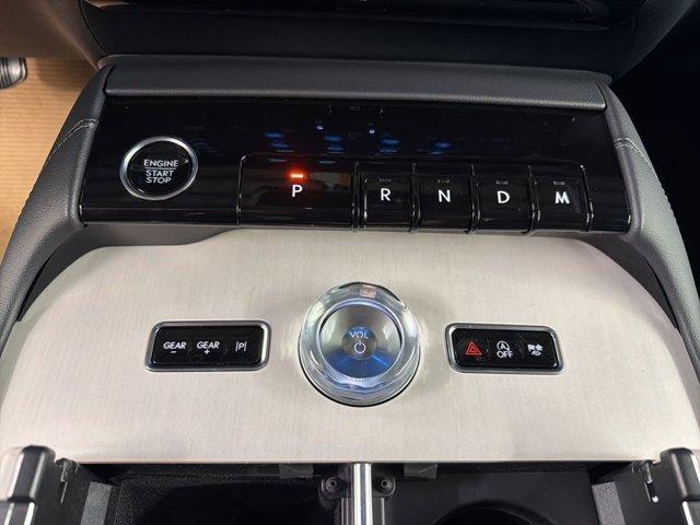 new 2026 Lincoln Navigator car, priced at $87,542