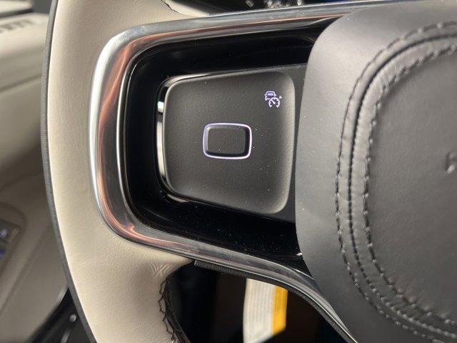 new 2026 Lincoln Navigator car, priced at $88,802