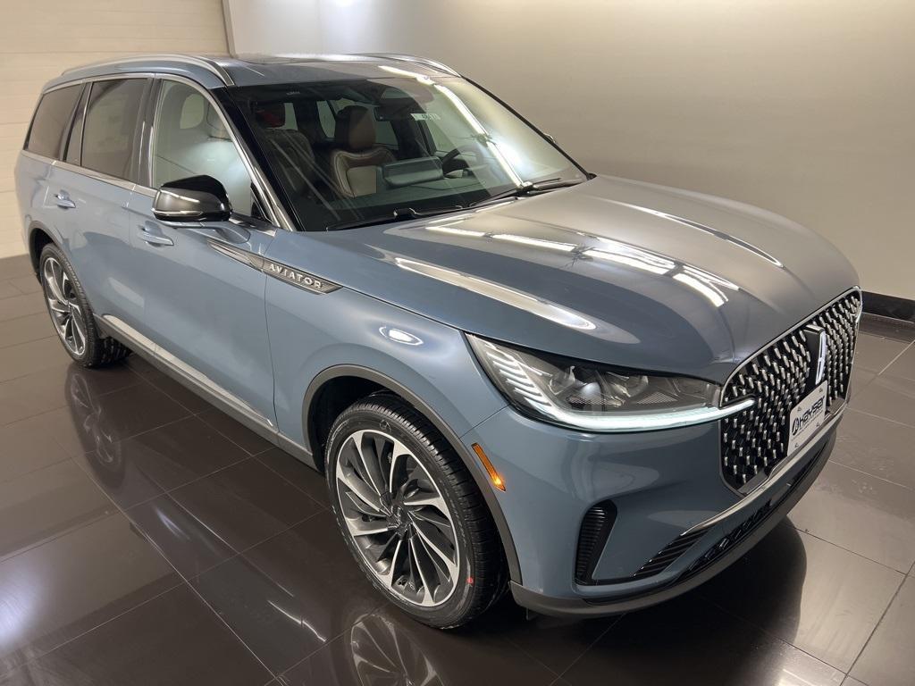 new 2026 Lincoln Aviator car, priced at $76,950