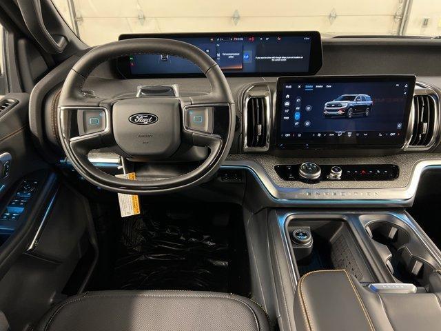 new 2025 Ford Expedition car, priced at $82,535
