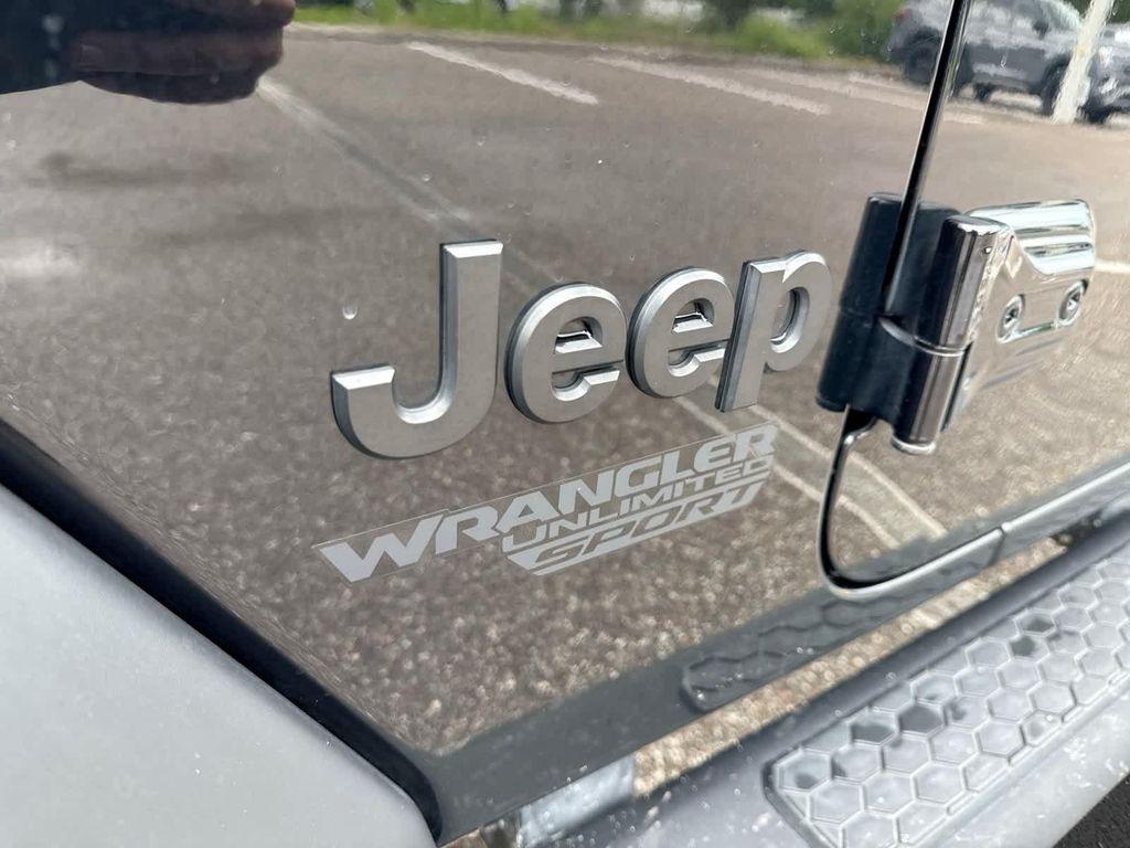 used 2021 Jeep Wrangler Unlimited car, priced at $23,740