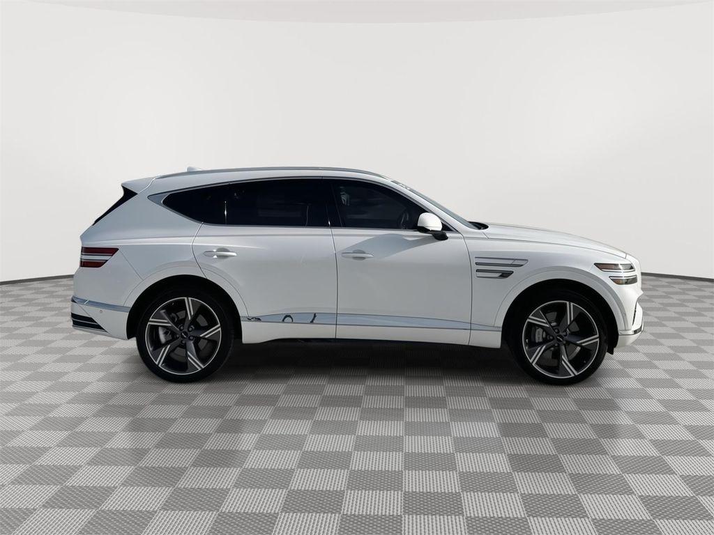 used 2025 Genesis GV80 car, priced at $70,000