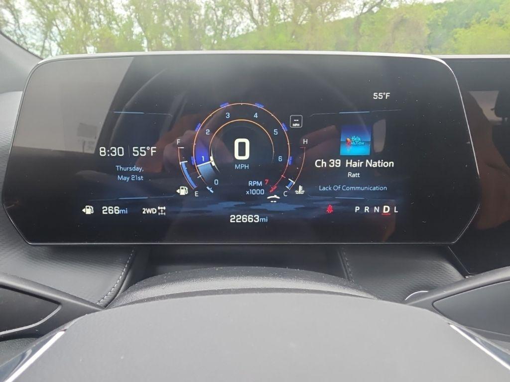 used 2025 Chevrolet Equinox car, priced at $29,059