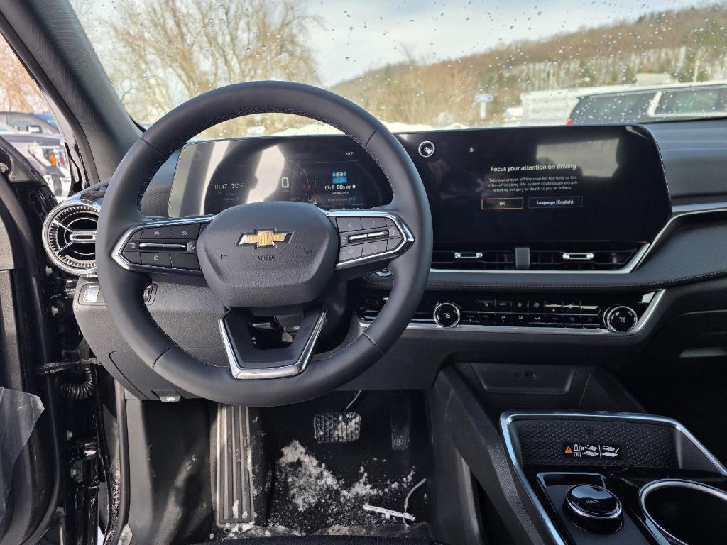 new 2026 Chevrolet Equinox car, priced at $33,095