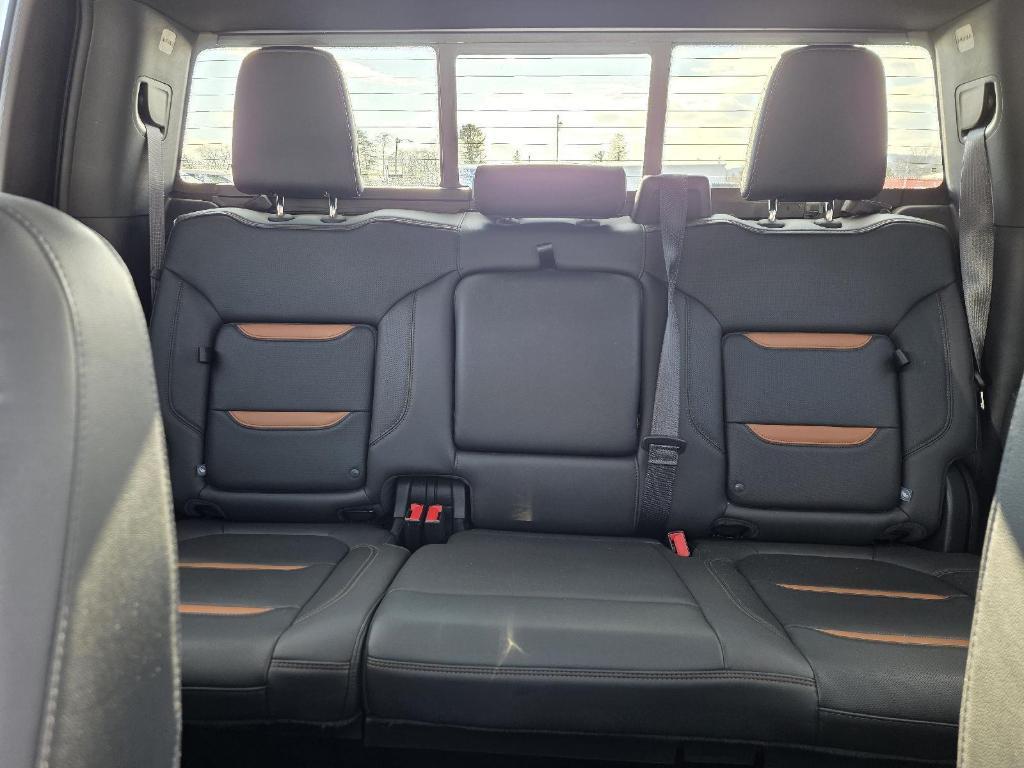 used 2020 GMC Sierra 1500 car, priced at $38,700