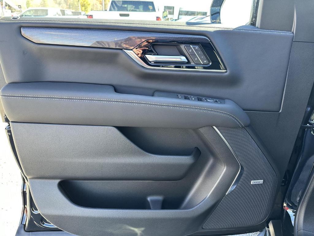 new 2026 GMC Yukon XL car, priced at $82,500