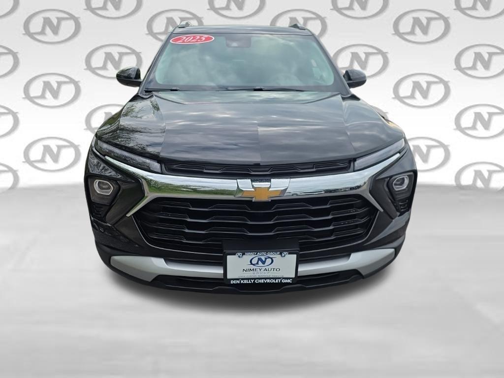 used 2025 Chevrolet TrailBlazer car, priced at $25,220