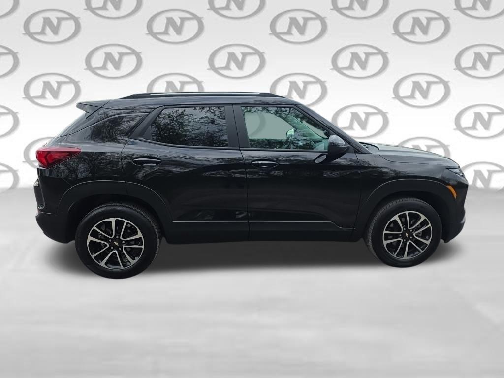 used 2025 Chevrolet TrailBlazer car, priced at $25,220