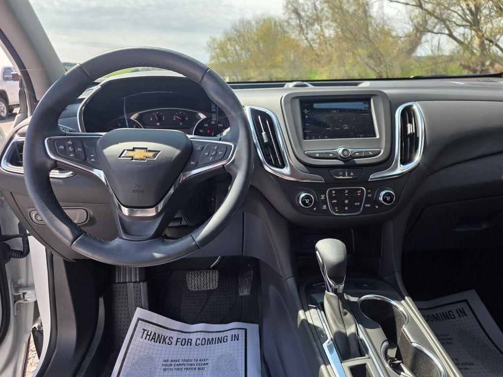 used 2024 Chevrolet Equinox car, priced at $27,567