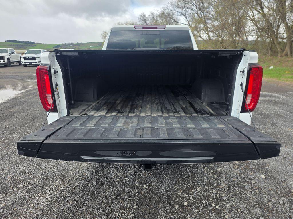 used 2022 GMC Sierra 1500 car, priced at $47,338
