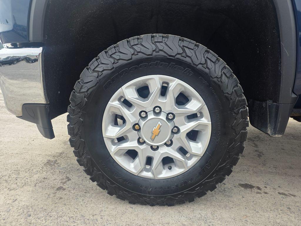 used 2022 Chevrolet Silverado 2500 car, priced at $45,846