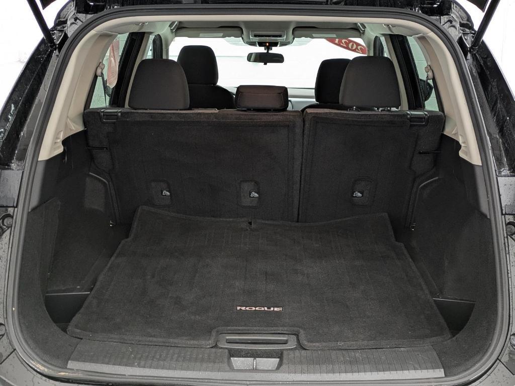 used 2021 Nissan Rogue car, priced at $19,994