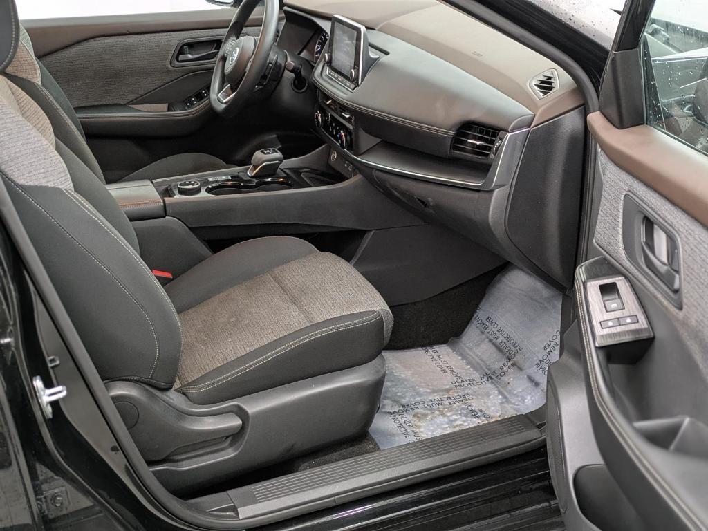 used 2021 Nissan Rogue car, priced at $19,994