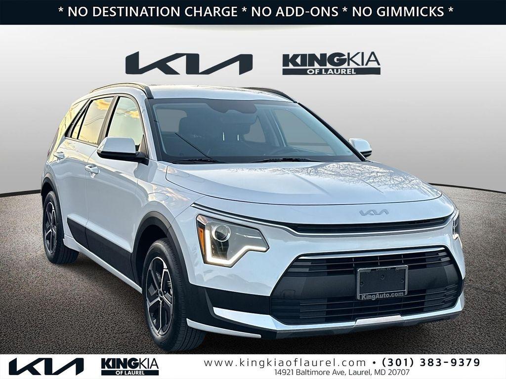 used 2025 Kia Niro car, priced at $25,900