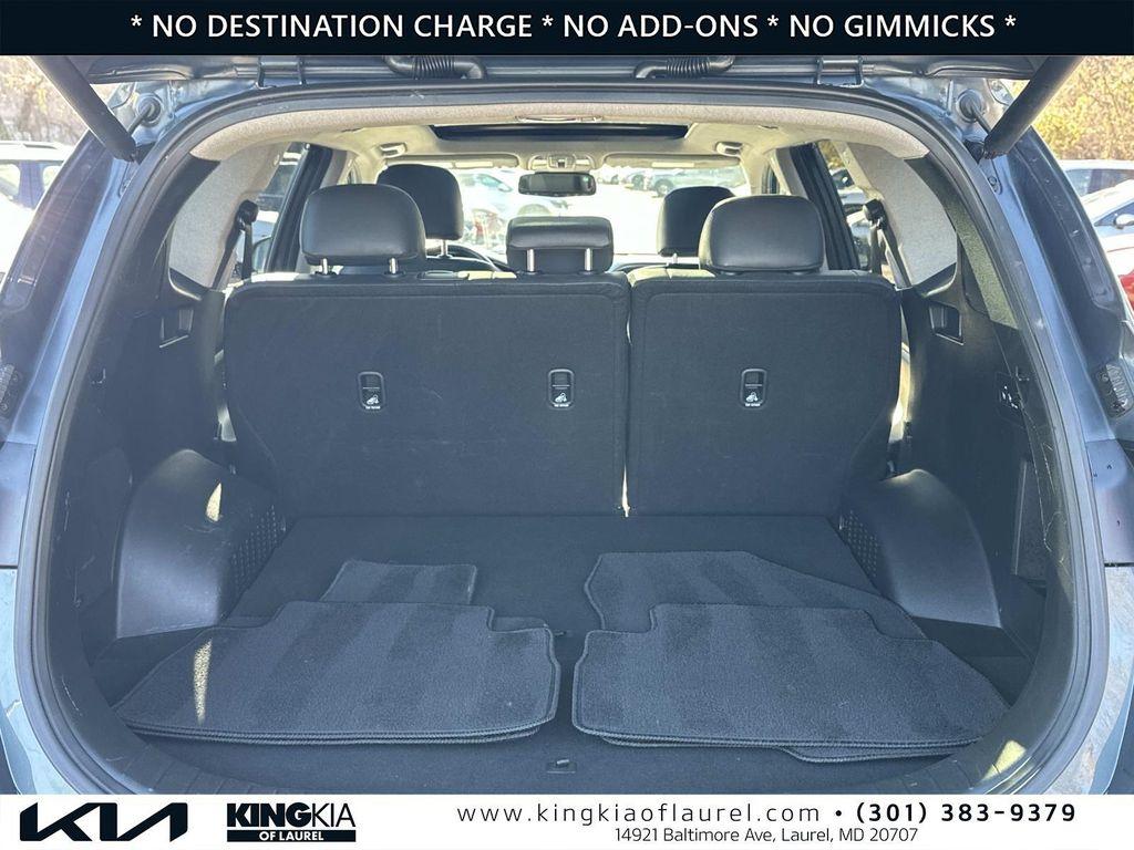 used 2020 Hyundai Santa Fe car, priced at $16,000