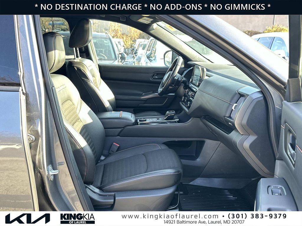 used 2023 Nissan Pathfinder car, priced at $27,995