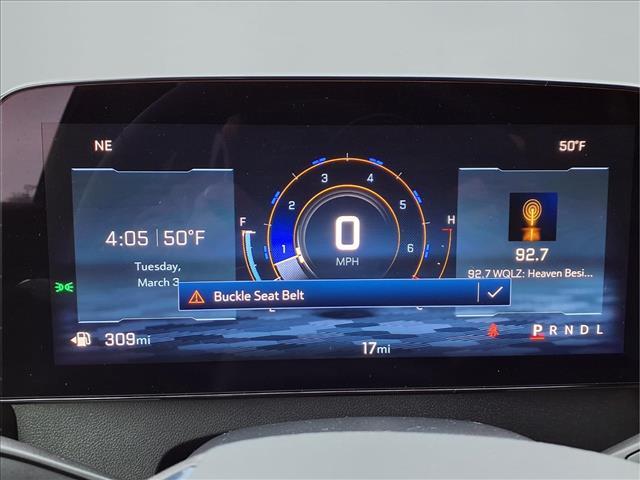 used 2025 Chevrolet Traverse car, priced at $39,900