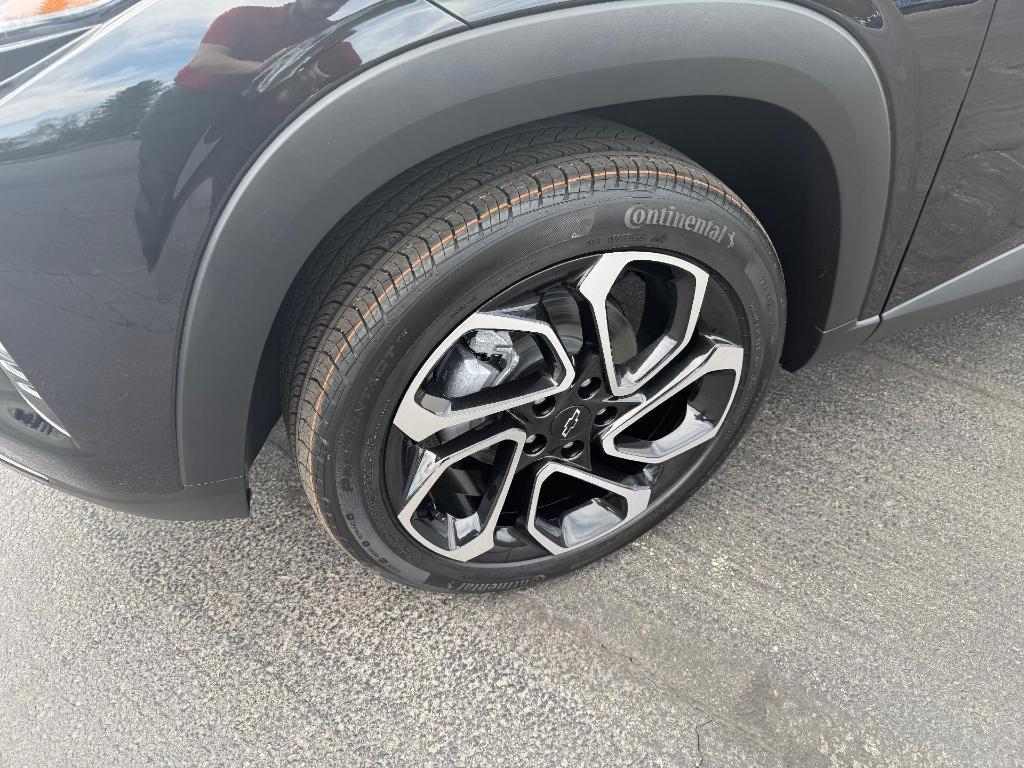 new 2026 Chevrolet Trax car, priced at $27,635