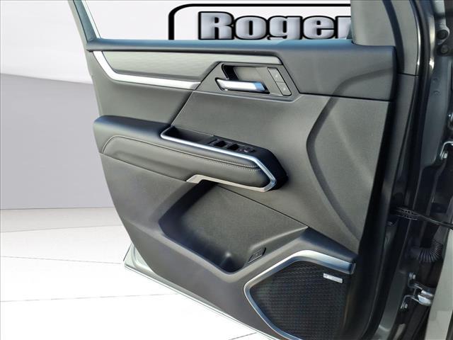 used 2025 GMC Acadia car, priced at $33,900