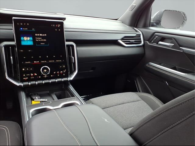 used 2025 GMC Acadia car, priced at $33,900