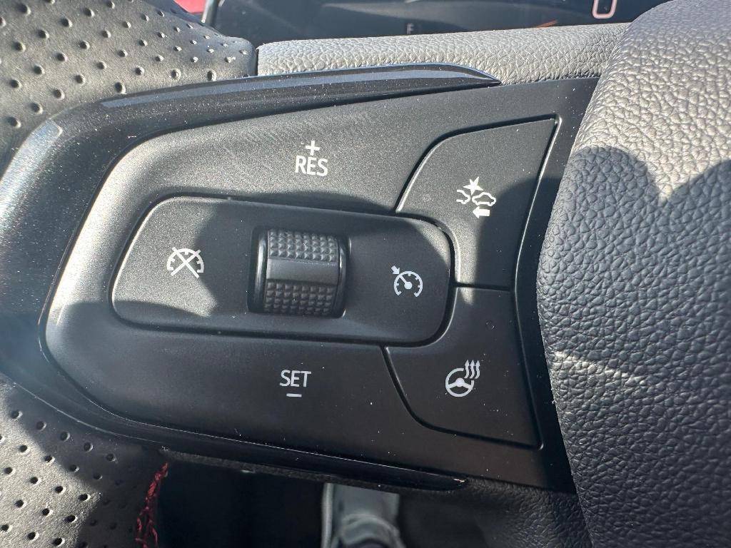 new 2025 Chevrolet TrailBlazer car, priced at $32,320