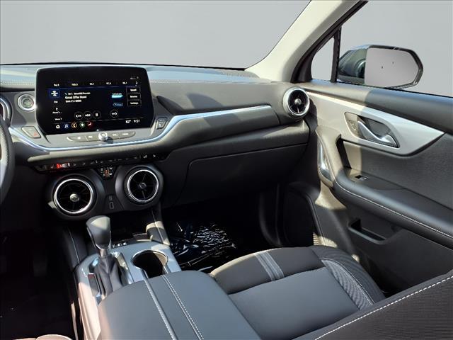 used 2024 Chevrolet Blazer car, priced at $28,900