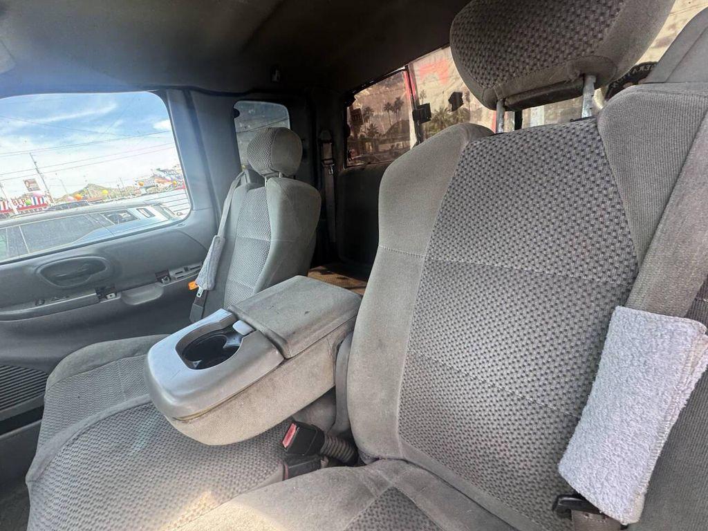 used 2001 Ford F-150 car, priced at $4,950