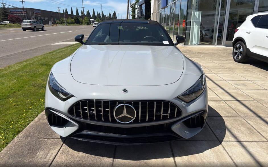 used 2022 Mercedes-Benz AMG SL 55 car, priced at $97,000