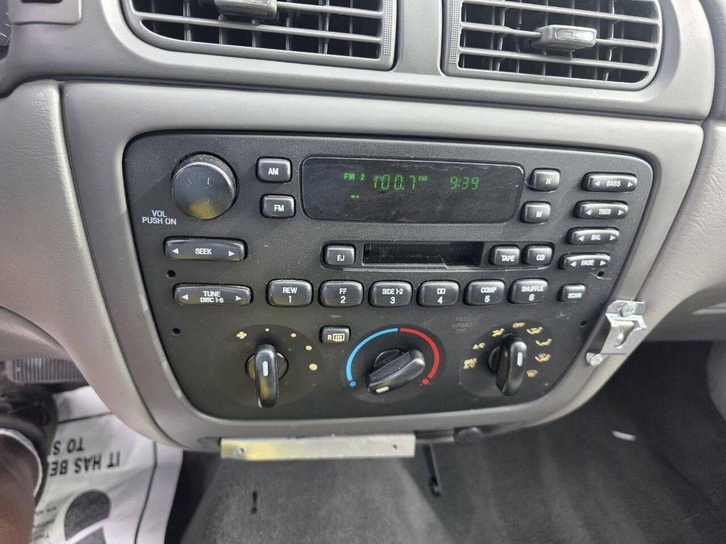 used 2006 Ford Taurus car, priced at $3,750