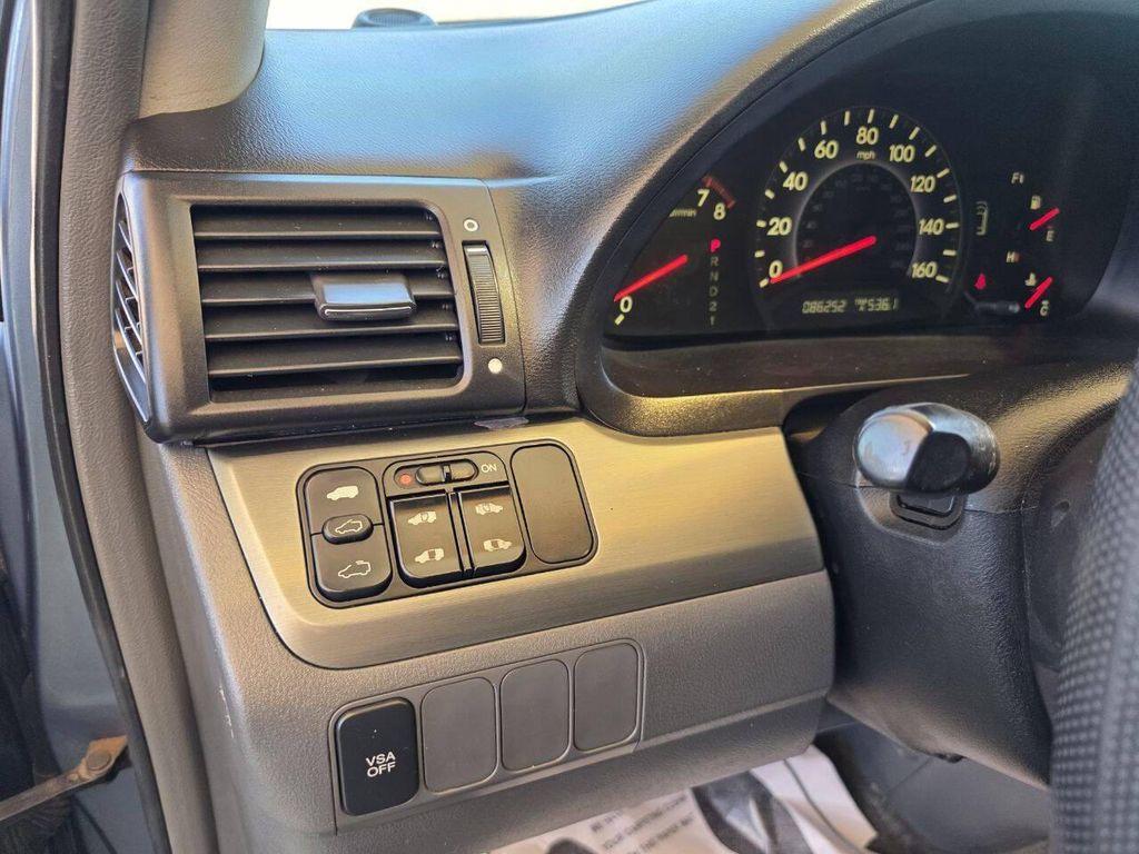 used 2005 Honda Odyssey car, priced at $6,000