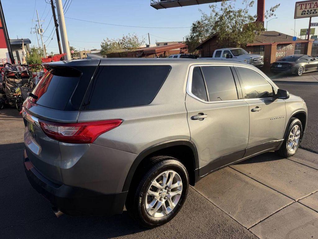 used 2021 Chevrolet Traverse car, priced at $13,000