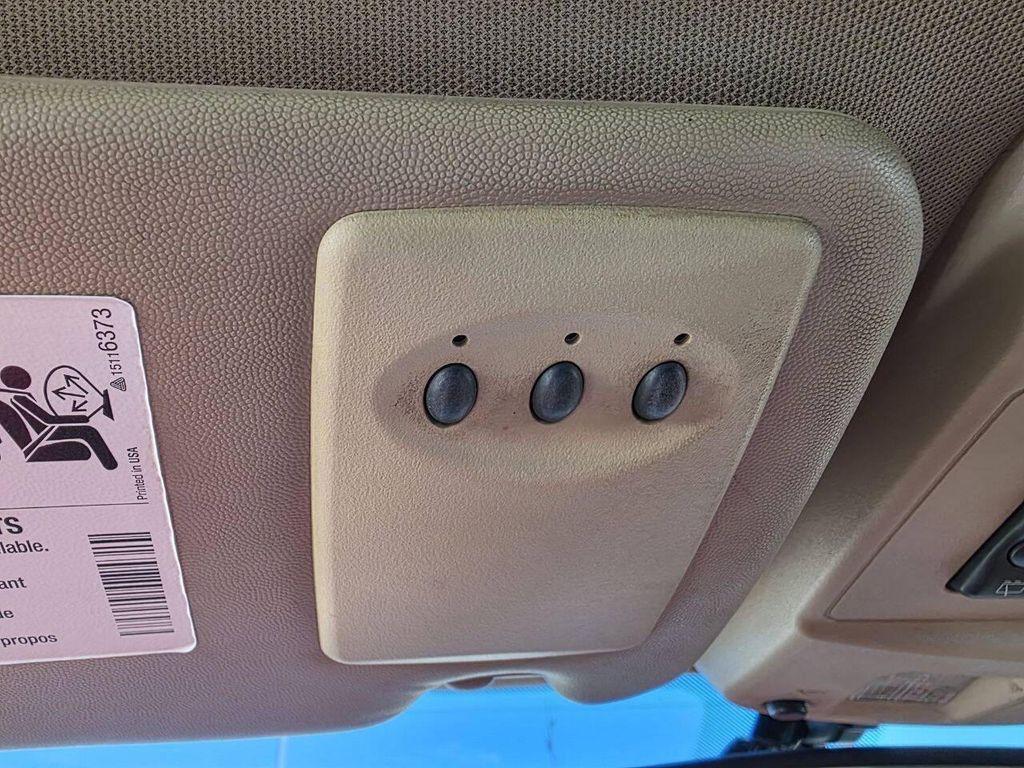 used 2007 Cadillac SRX car, priced at $3,750