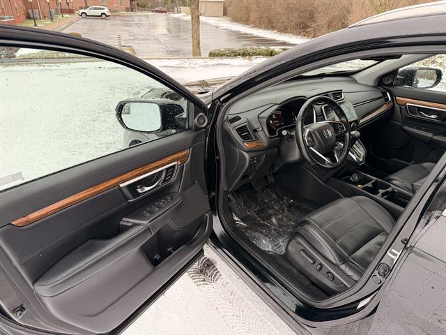 used 2018 Honda CR-V car, priced at $19,900