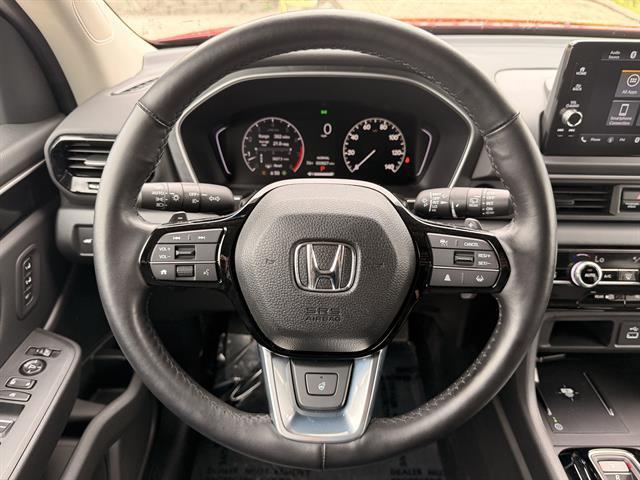 used 2025 Honda Pilot car, priced at $40,939