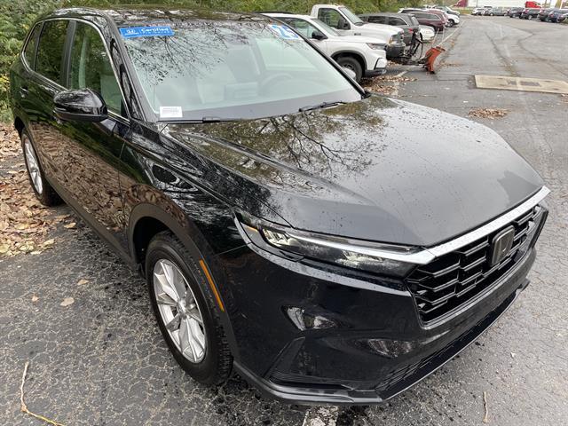 used 2025 Honda CR-V car, priced at $31,600
