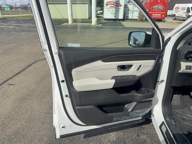 new 2026 Honda Pilot car, priced at $49,650