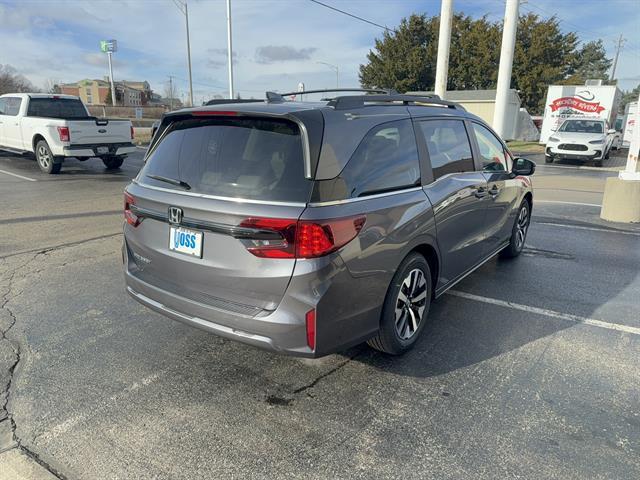 new 2026 Honda Odyssey car, priced at $42,800