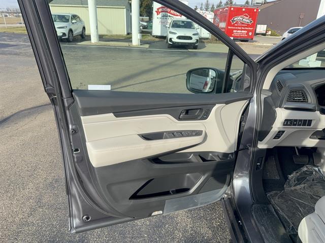 new 2026 Honda Odyssey car, priced at $42,800