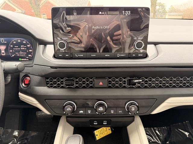 used 2025 Honda Accord car, priced at $27,400