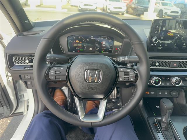 new 2026 Honda Civic Hybrid car, priced at $32,000