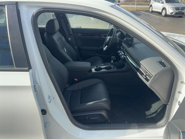 new 2026 Honda Civic Hybrid car, priced at $32,000