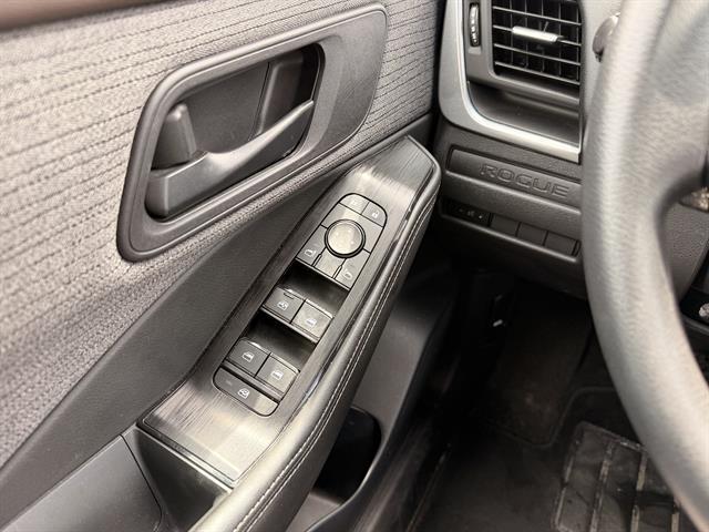 used 2021 Nissan Rogue car, priced at $17,200